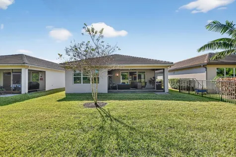 11870 SW Waterford Isle Way Port St Lucie FL 34987