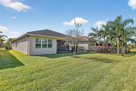 11870 SW Waterford Isle Way Port St Lucie FL 34987