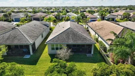11870 SW Waterford Isle Way Port St Lucie FL 34987