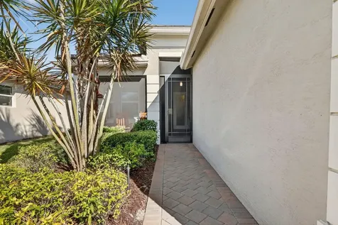 11870 SW Waterford Isle Way Port St Lucie FL 34987