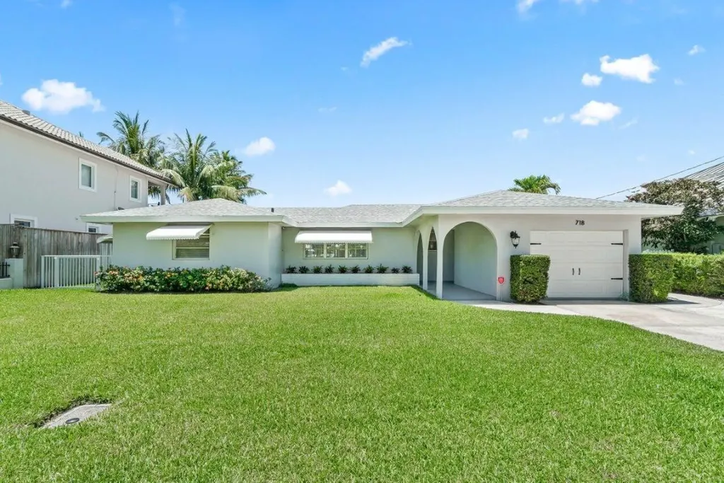 718 Shore Drive Boynton Beach FL 33435