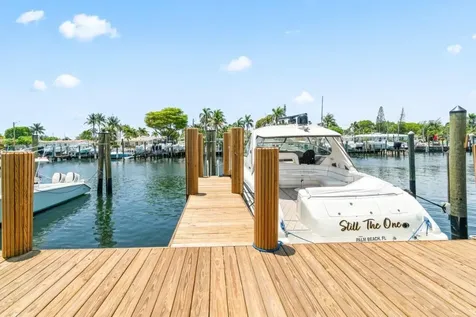718 Shore Drive Boynton Beach FL 33435