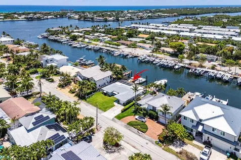 718 Shore Drive Boynton Beach FL 33435