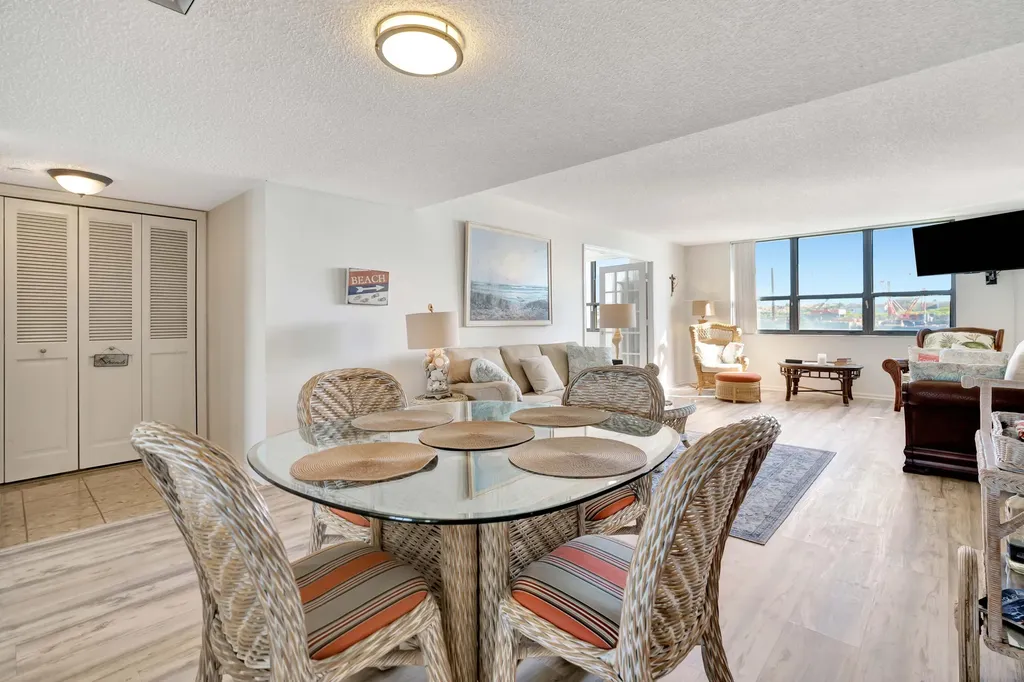 1542 Jupiter Cove Drive Jupiter FL 33469