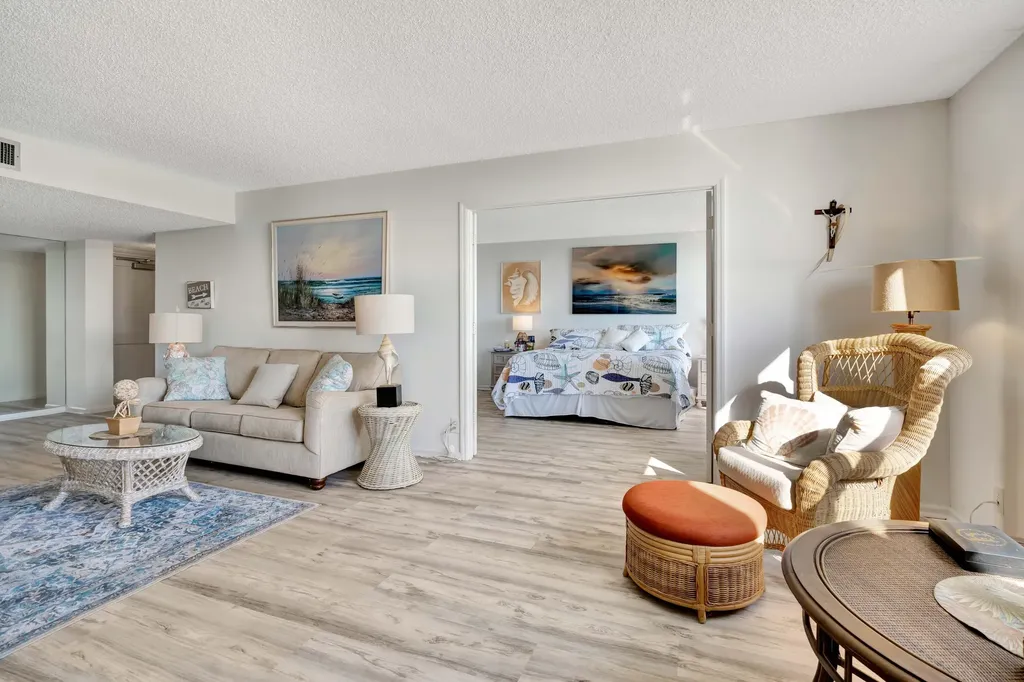 1542 Jupiter Cove Drive Jupiter FL 33469