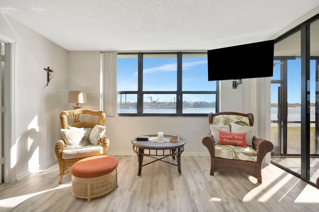 1542 Jupiter Cove Drive Jupiter FL 33469