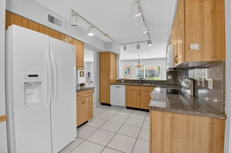 7342 Lake Meadow Way Boynton Beach FL 33437