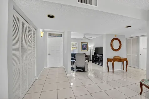 7342 Lake Meadow Way Boynton Beach FL 33437