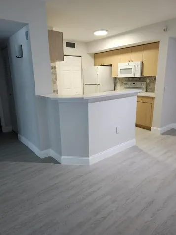 505 Villa Circle Boynton Beach FL 33435