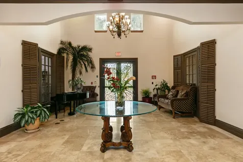 505 Villa Circle Boynton Beach FL 33435
