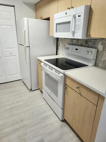 505 Villa Circle Boynton Beach FL 33435