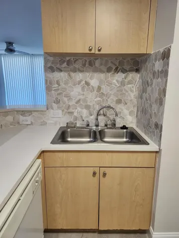 505 Villa Circle Boynton Beach FL 33435