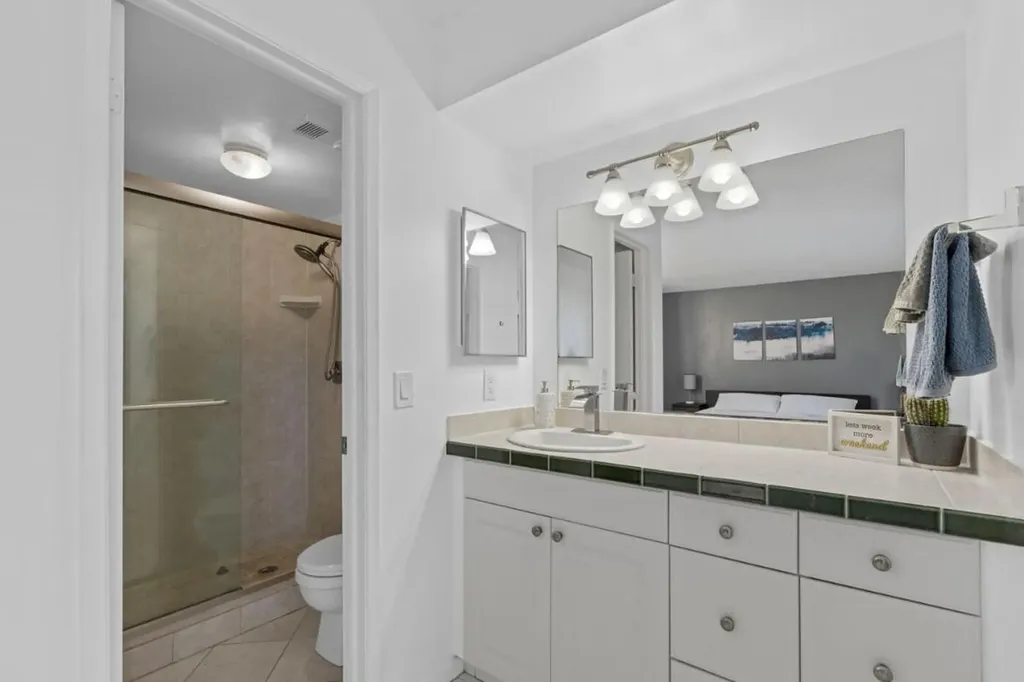 500 Egret Circle Delray Beach FL 33444