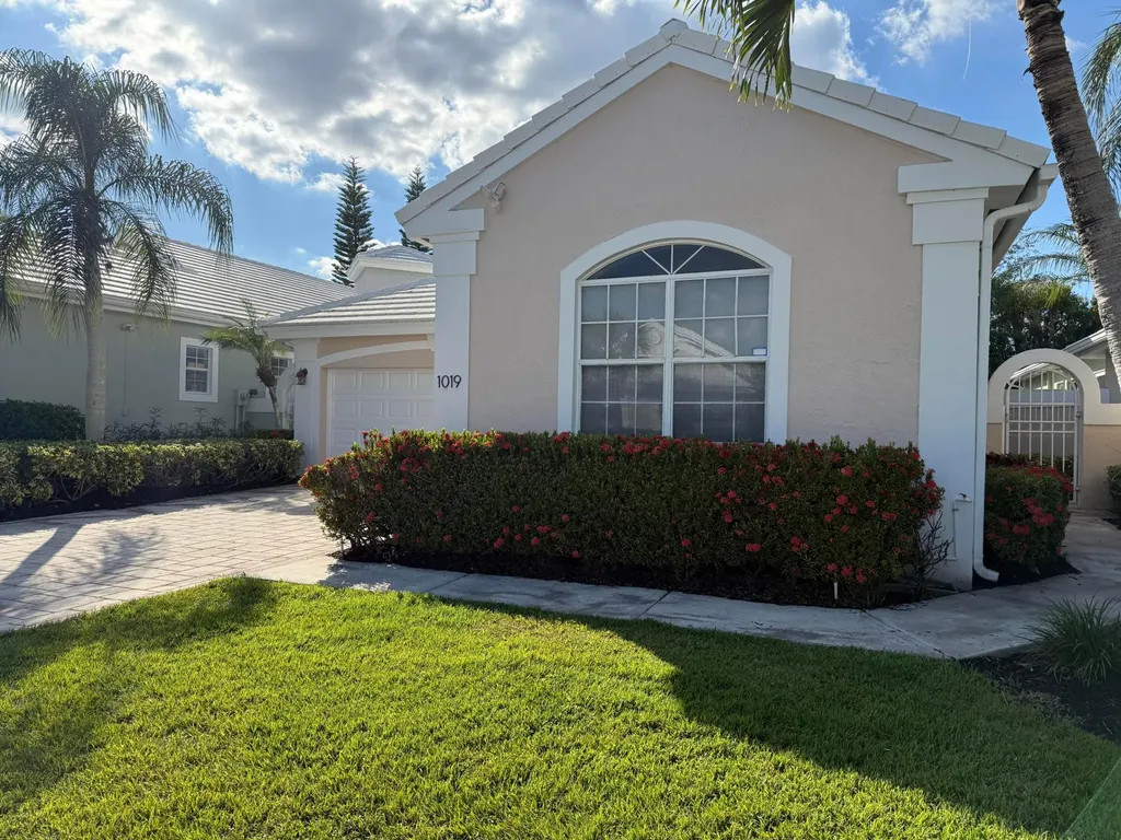 1019 Lytham Court West Palm Beach FL 33411