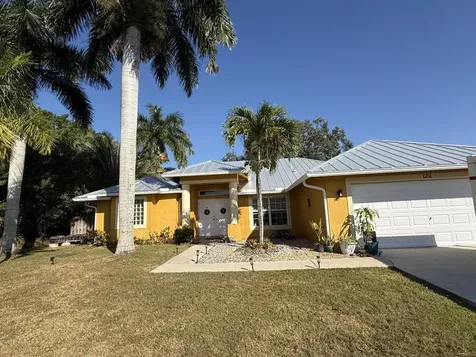 1211 SW Dalton Avenue Port St Lucie FL 34953