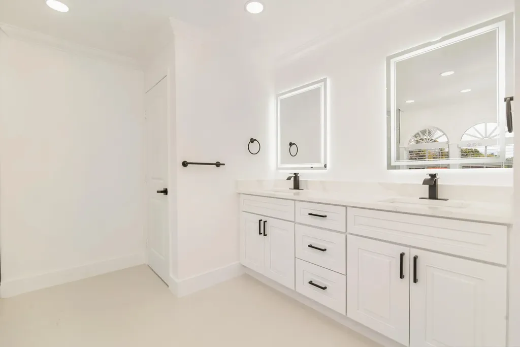 3517 N Flagler Drive West Palm Beach FL 33407