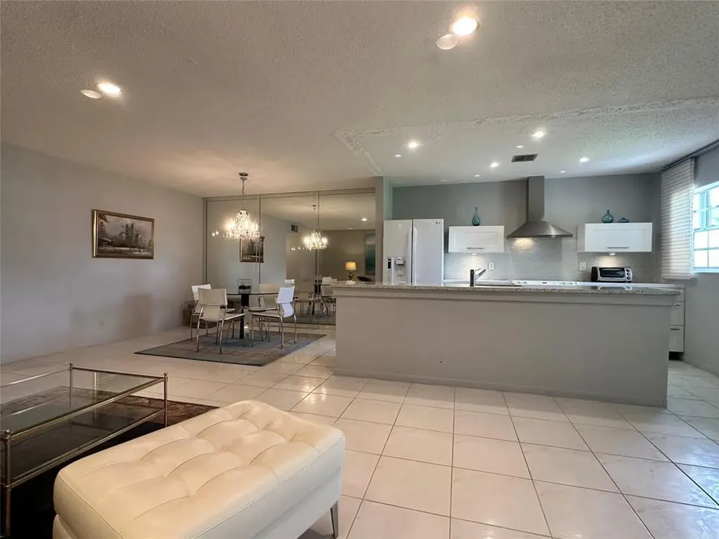 14492 Canalview Drive Delray Beach FL 33484