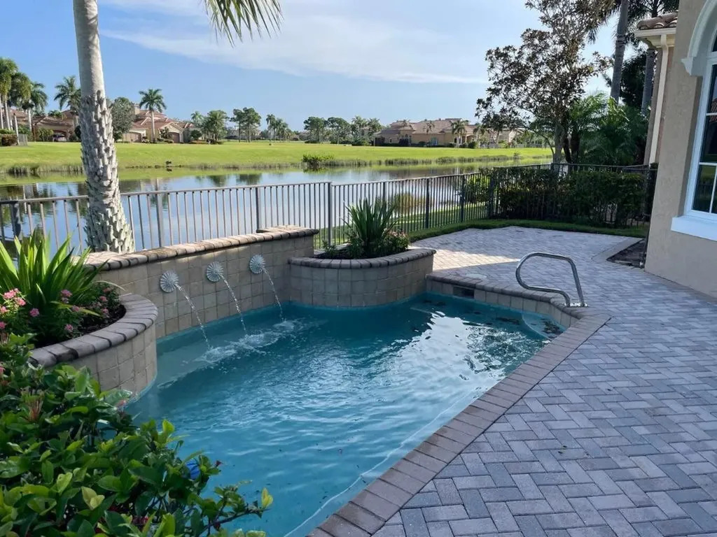 164 SE Santa Gardenia Port St Lucie FL 34984