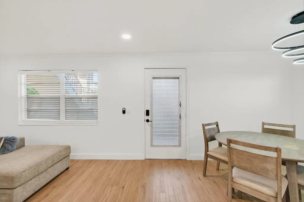 449 Normandy J Delray Beach FL 33484