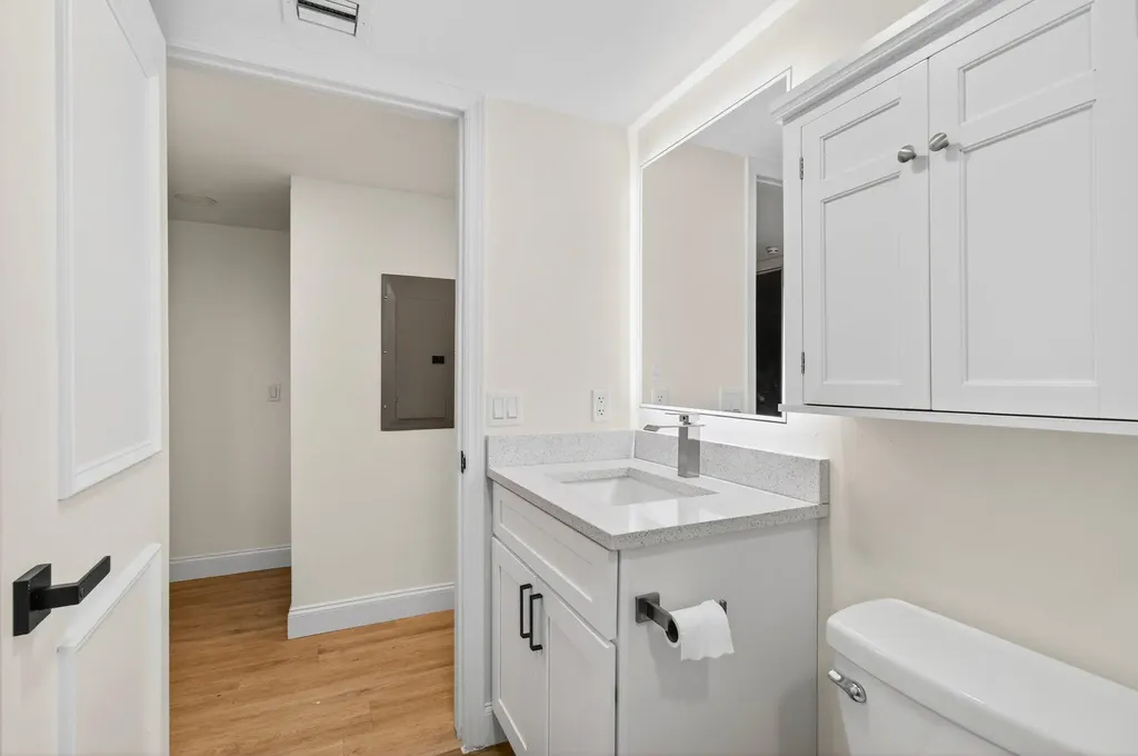 449 Normandy J Delray Beach FL 33484