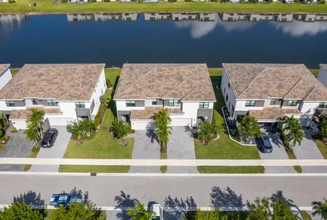8709 Corvus Drive Lake Worth FL 33467