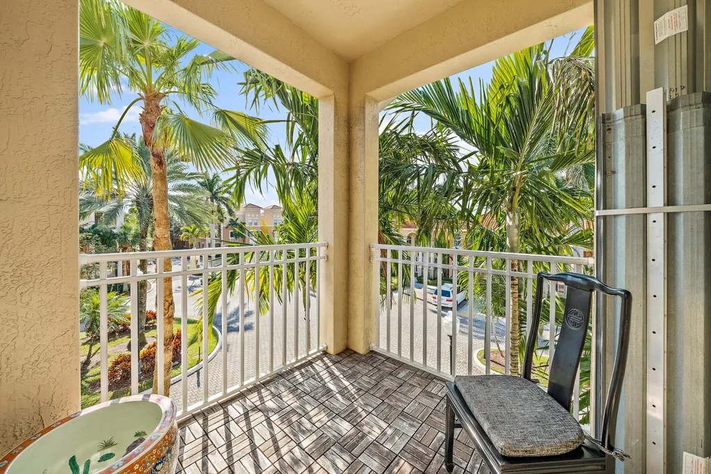 11011 Legacy Lane Palm Beach Gardens FL 33410