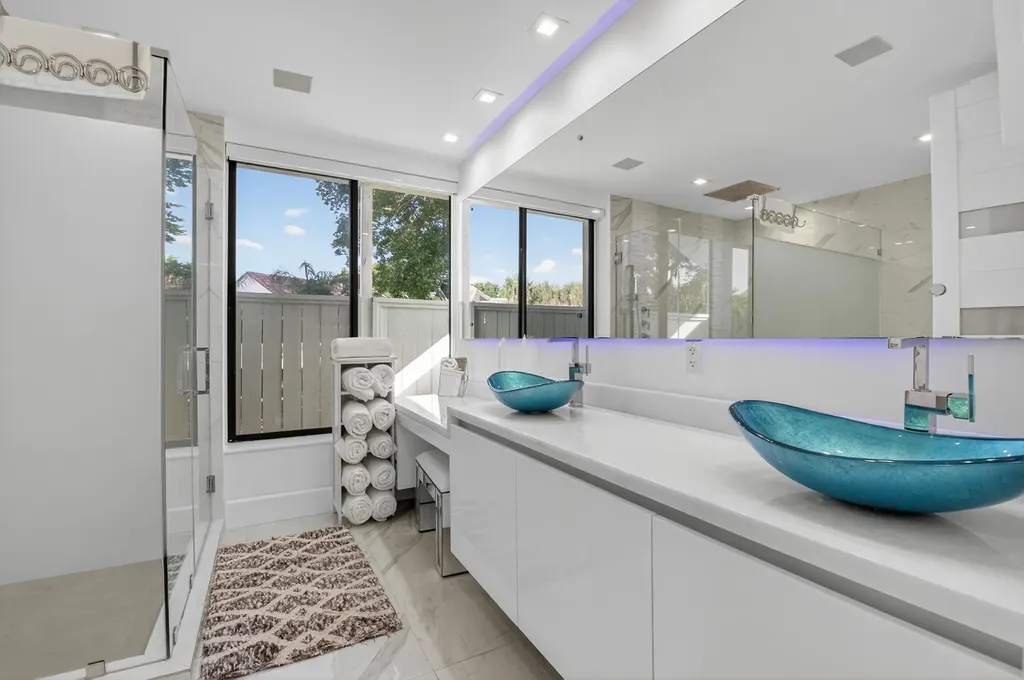 19297 Sabal Lake Drive Boca Raton FL 33434
