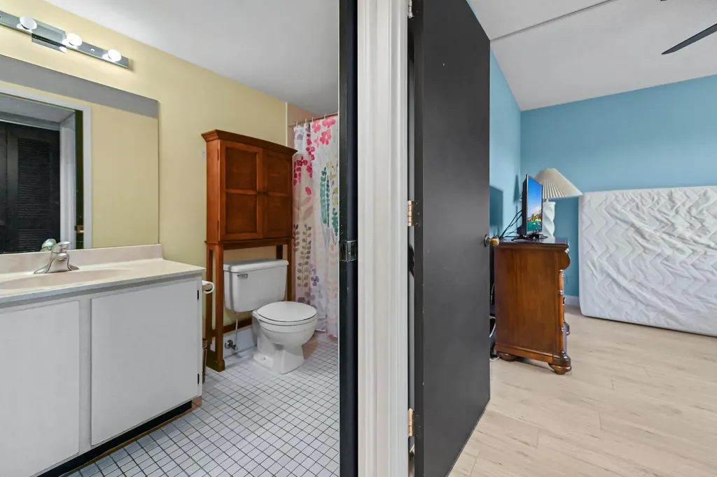 7286 Huntington Lane Delray Beach FL 33446