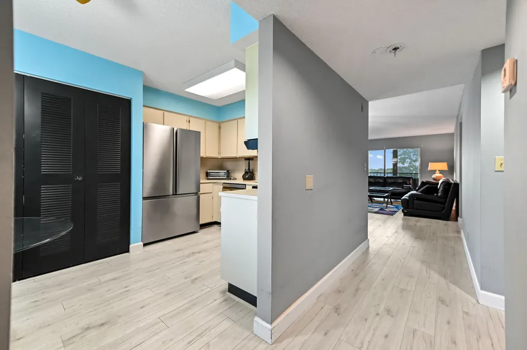7286 Huntington Lane Delray Beach FL 33446