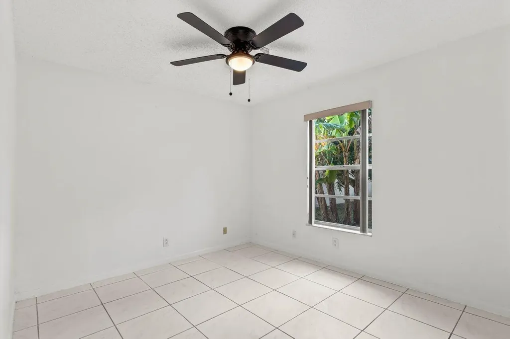 179 Dove Circle Royal Palm Beach FL 33411