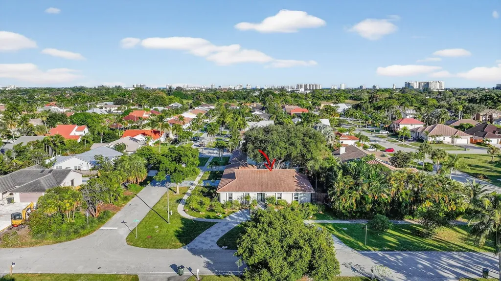 7598 W Country Club Boulevard Boca Raton FL 33487