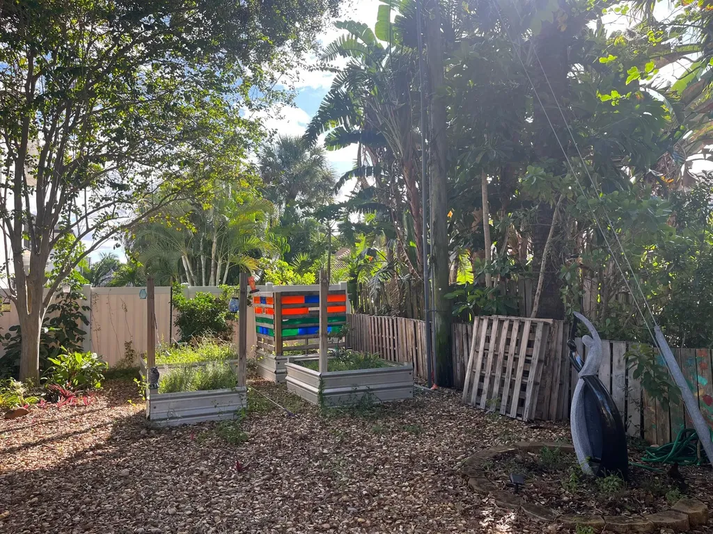 7598 W Country Club Boulevard Boca Raton FL 33487