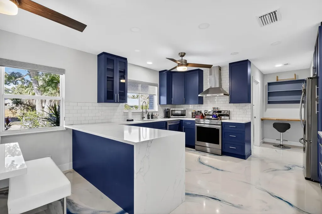 7598 W Country Club Boulevard Boca Raton FL 33487