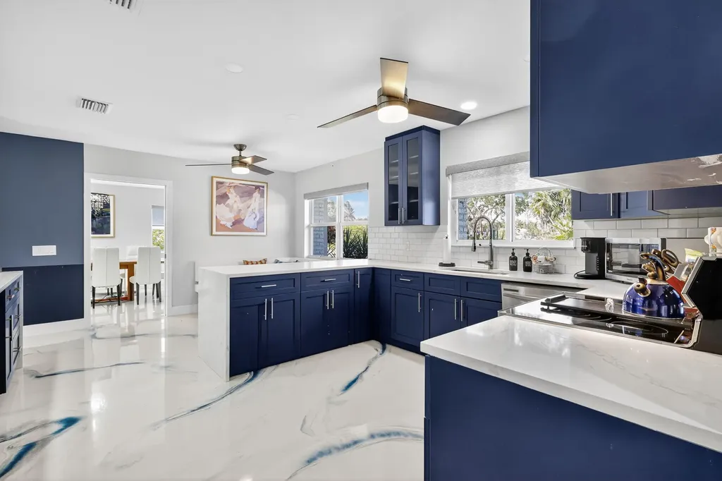 7598 W Country Club Boulevard Boca Raton FL 33487