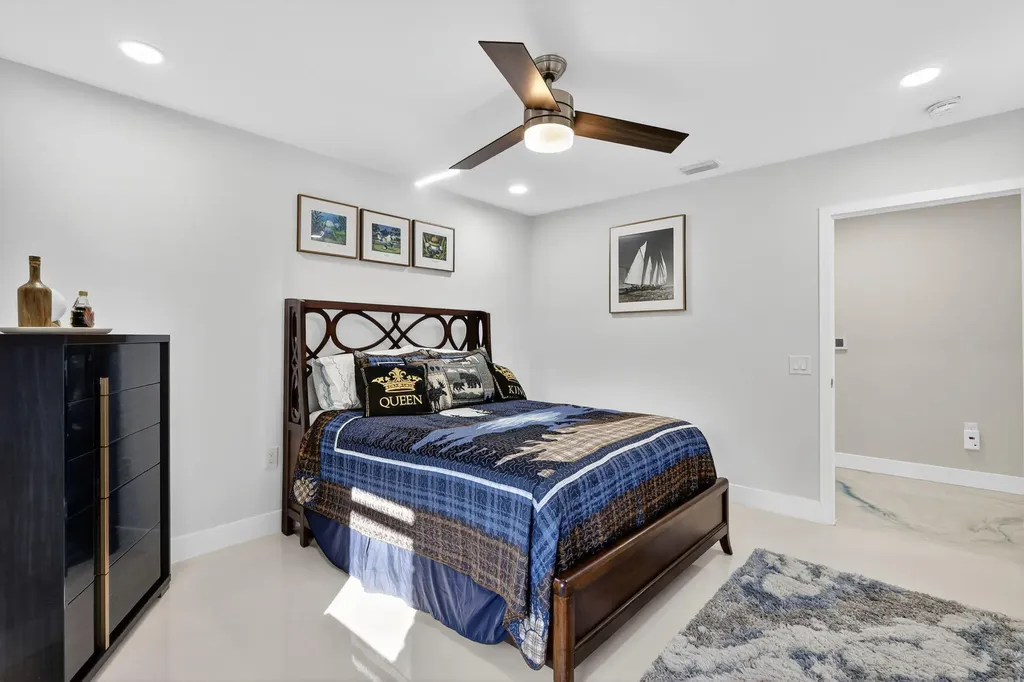 7598 W Country Club Boulevard Boca Raton FL 33487