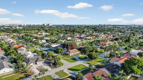 7598 W Country Club Boulevard Boca Raton FL 33487