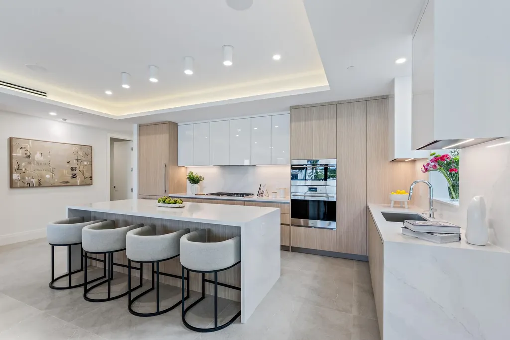 87 Isle Of Venice Drive Fort Lauderdale FL 33301