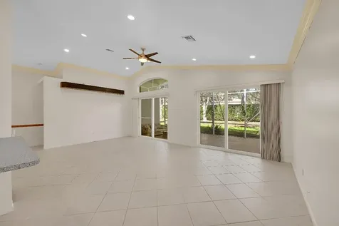 7607 New Holland Way Boynton Beach FL 33437