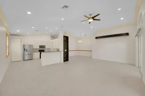 7607 New Holland Way Boynton Beach FL 33437