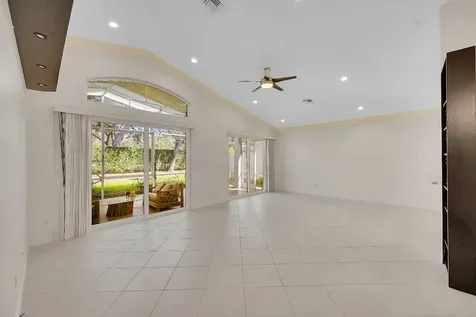 7607 New Holland Way Boynton Beach FL 33437