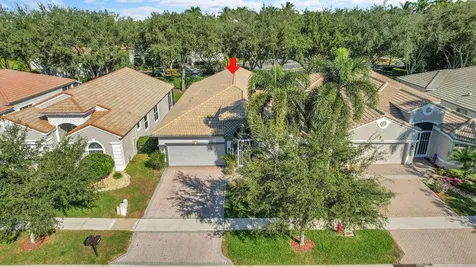 7607 New Holland Way Boynton Beach FL 33437
