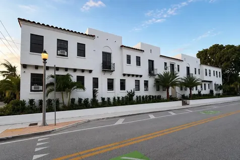 623 Park Place West Palm Beach FL 33401
