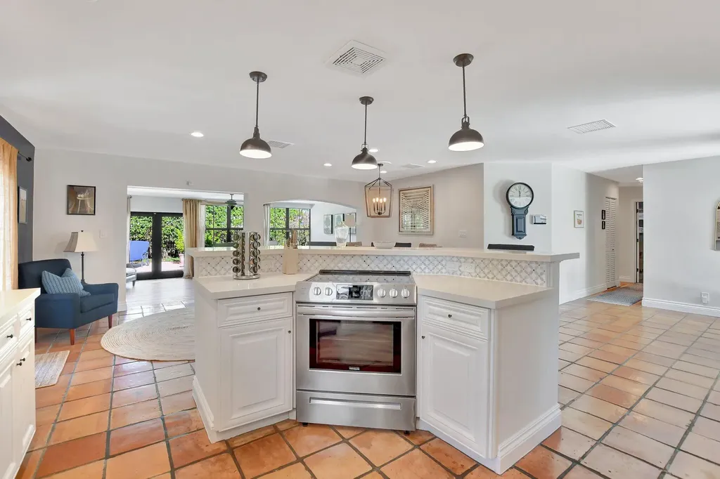 801 SW 5th Street Boca Raton FL 33486