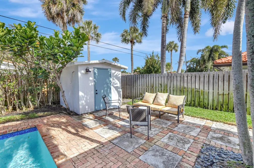 801 SW 5th Street Boca Raton FL 33486