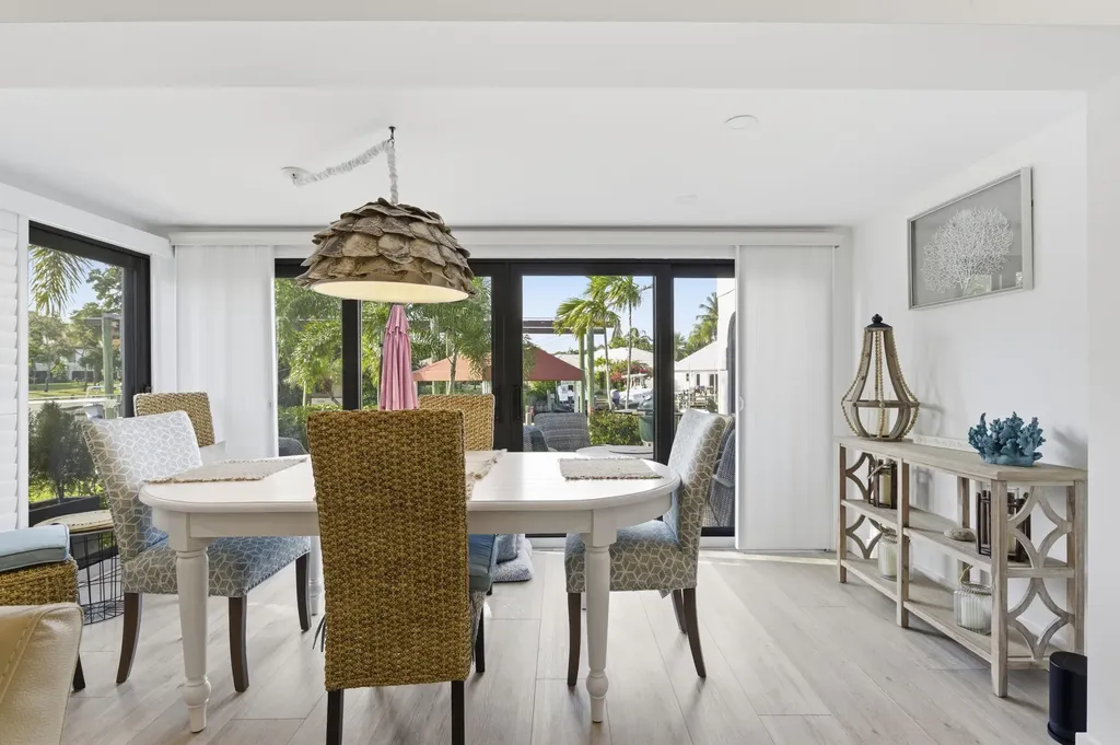 2359 Treasure Isle Drive Palm Beach Gardens FL 33410
