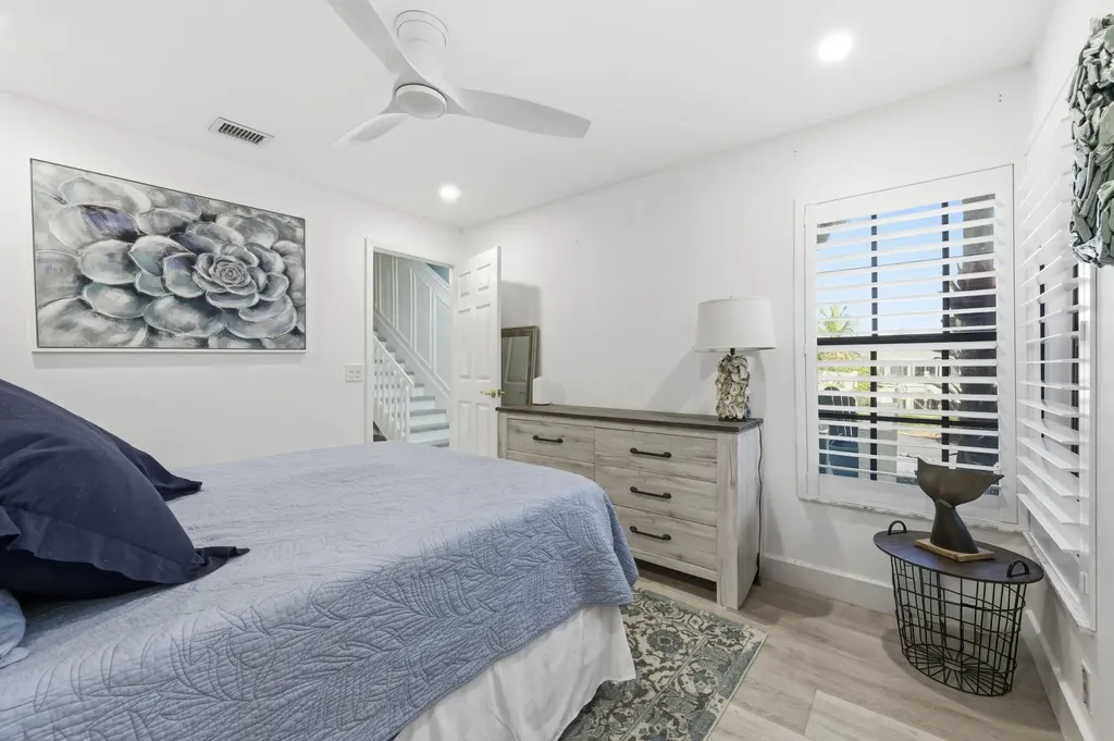 2359 Treasure Isle Drive Palm Beach Gardens FL 33410