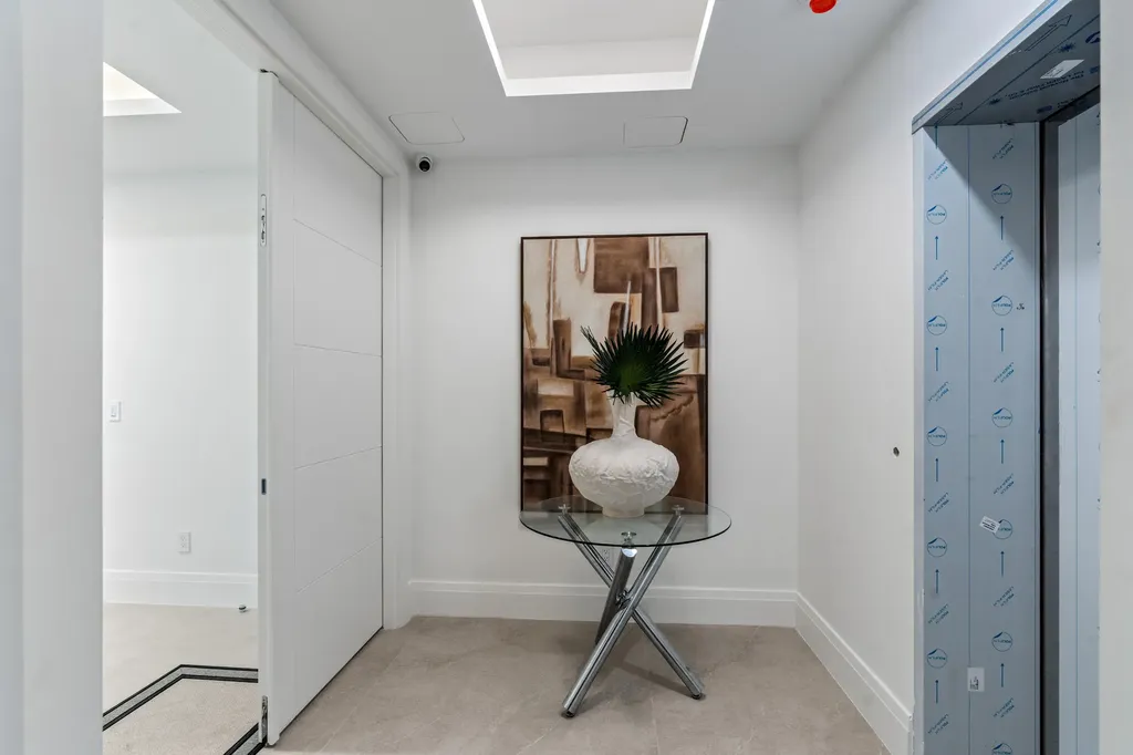 87 Isle Of Venice Drive Fort Lauderdale FL 33301
