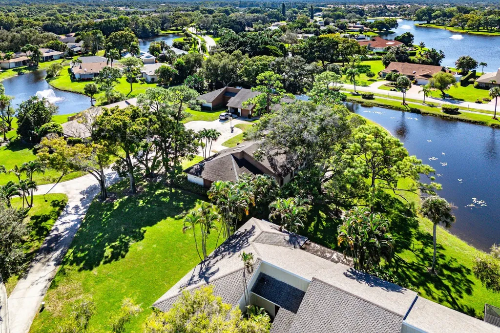 6194 Brandon Street Palm Beach Gardens FL 33418