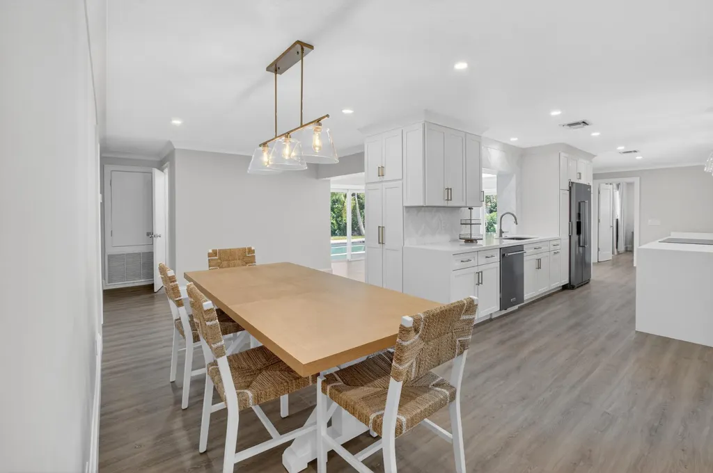 135 SE 28th Court Boynton Beach FL 33435