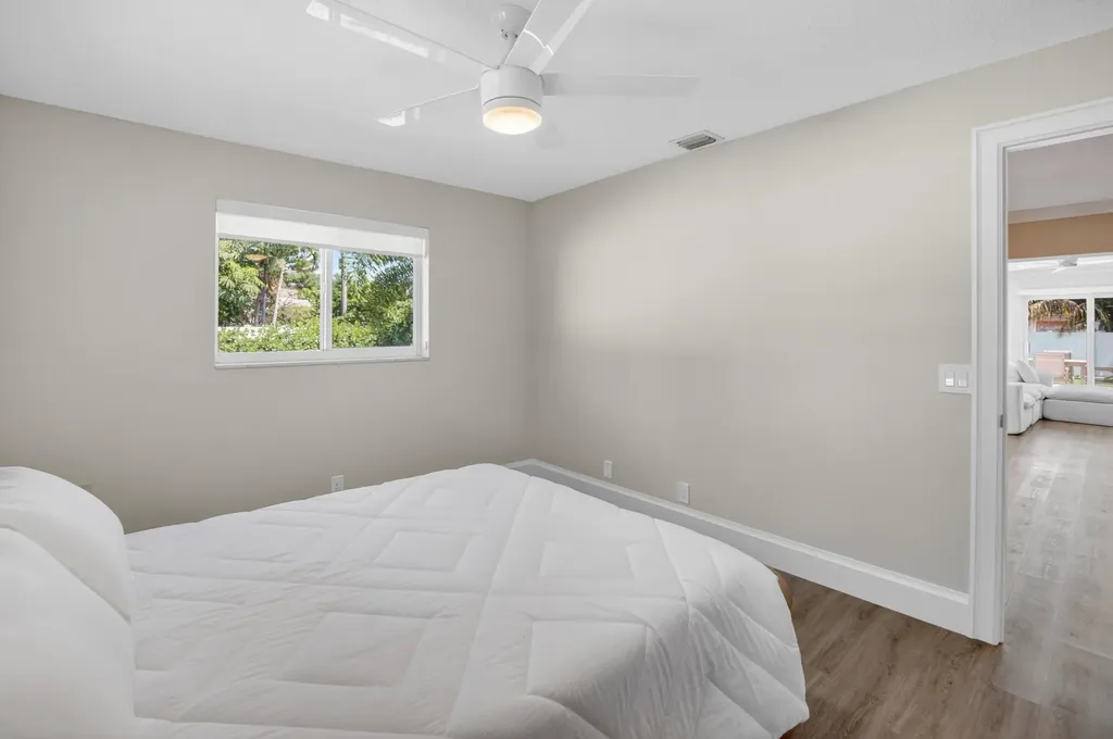135 SE 28th Court Boynton Beach FL 33435